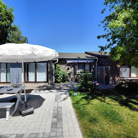 בית נופש Cozy Holiday In Nisramont With Fenced Garden לה רושה - אן - ארדן
